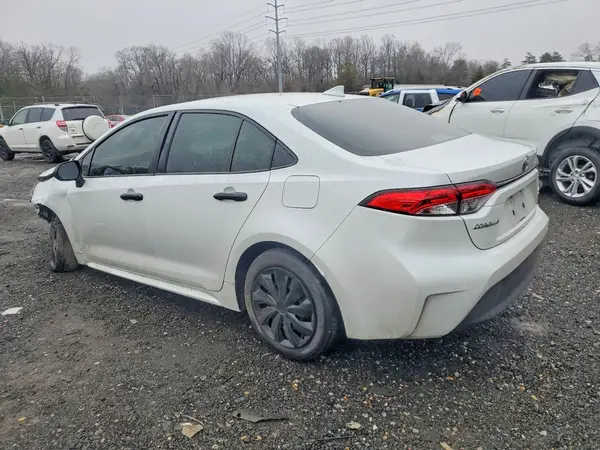 JTDBCMFE2R3053854 2024 TOYOTA COROLLA - Image 2