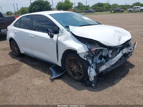 JTDBCMFE2R3054647 2024 TOYOTA COROLLA - Image 1