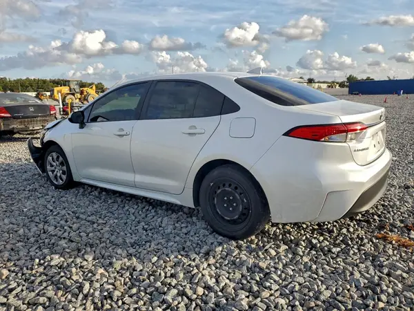 JTDBCMFE2R3058956 2024 TOYOTA COROLLA - Image 2