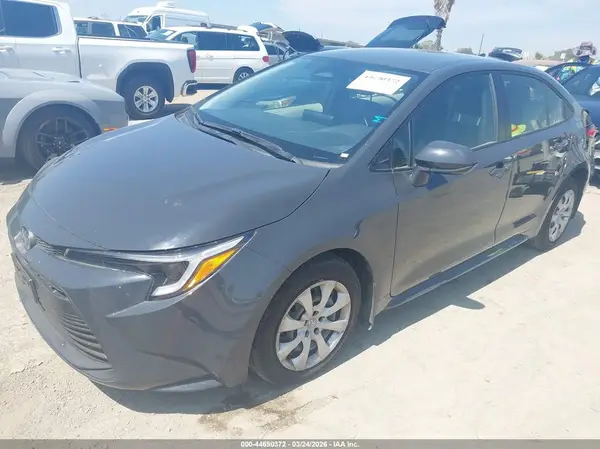 JTDBCMFE2R3062361 2024 TOYOTA COROLLA - Image 2