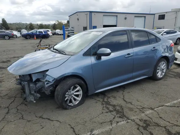 JTDBCMFE2R3068838 2024 TOYOTA COROLLA - Image 1