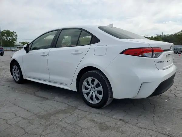 JTDBCMFE2RJ033809 2024 TOYOTA COROLLA - Image 2