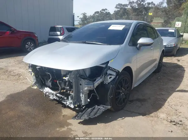 JTDBCMFE2S3079344 2025 TOYOTA COROLLA - Image 2