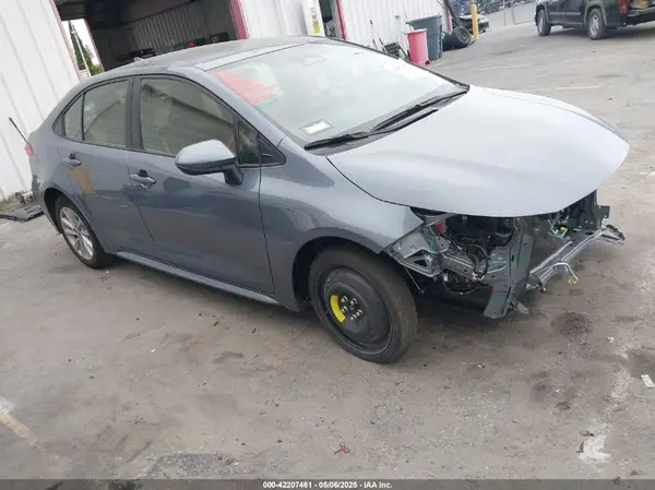 JTDBCMFE2S3079411 2025 TOYOTA COROLLA - Image 1