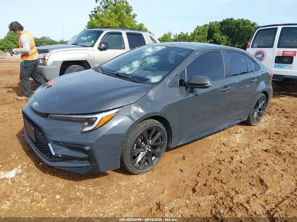 JTDBCMFE2S3086083 2025 TOYOTA COROLLA - Image 2