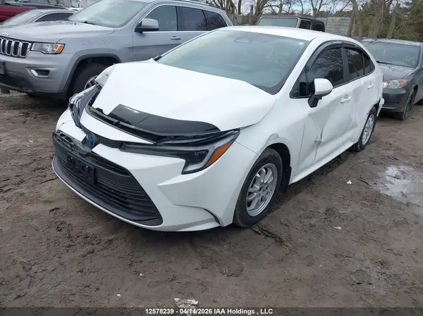 JTDBCMFE2S3086990 2025 TOYOTA COROLLA - Image 2