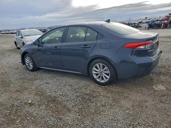 JTDBCMFE2S3090232 2025 TOYOTA COROLLA - Image 2