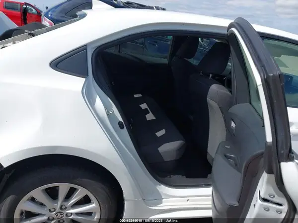 JTDBCMFE2S3093518 2025 TOYOTA COROLLA - Image 8