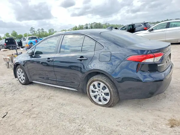 JTDBCMFE2S3104422 2025 TOYOTA COROLLA - Image 2