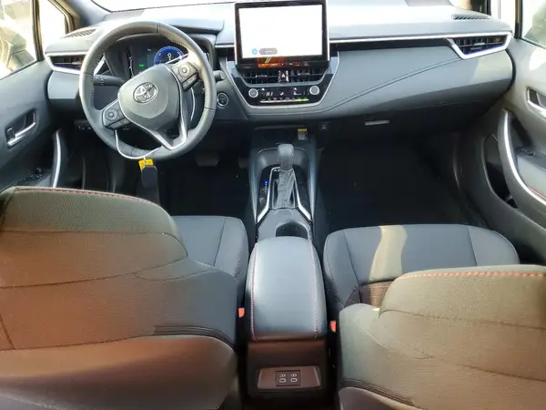 JTDBCMFE2S3106025 2025 TOYOTA COROLLA - Image 8