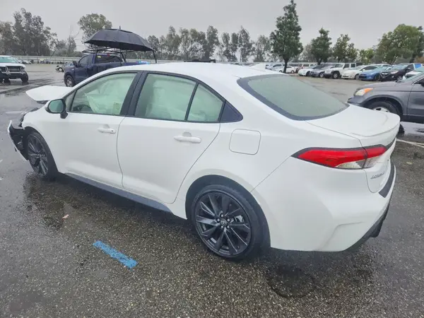 JTDBCMFE2S3109264 2025 TOYOTA COROLLA - Image 2