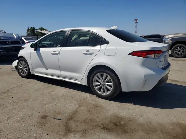 JTDBCMFE2SJ037817 2025 TOYOTA COROLLA - Image 2
