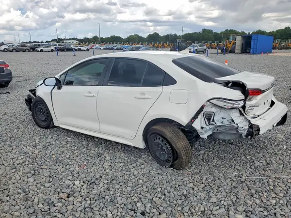 JTDBCMFE2T3113378 2026 TOYOTA COROLLA - Image 2