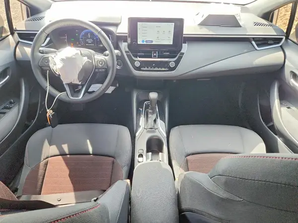 JTDBCMFE2T3115910 2026 TOYOTA COROLLA - Image 8