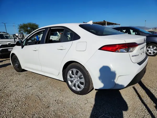 JTDBCMFE2T3118032 2026 TOYOTA COROLLA - Image 2