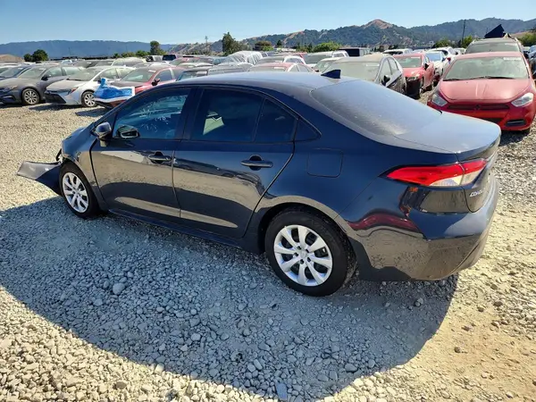 JTDBCMFE2T3139012 2026 TOYOTA COROLLA - Image 2