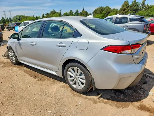 JTDBCMFE2T3144887 2026 TOYOTA COROLLA - Image 2