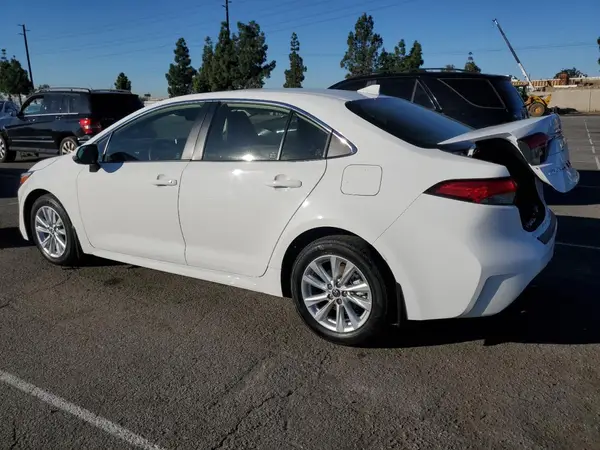 JTDBCMFE3P3007687 2023 TOYOTA COROLLA - Image 2
