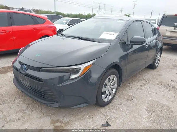 JTDBCMFE3P3023758 2023 TOYOTA COROLLA - Image 2