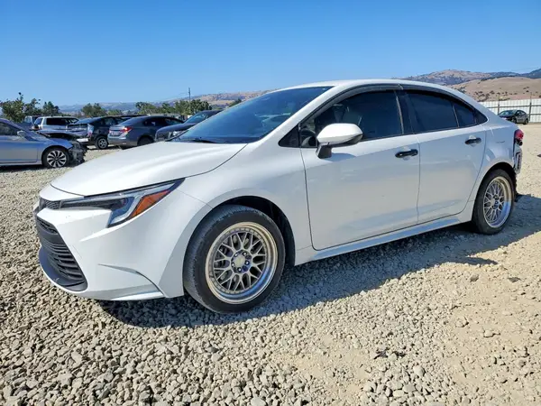 JTDBCMFE3P3024957 2023 TOYOTA COROLLA - Image 1