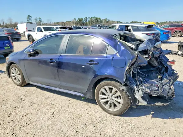 JTDBCMFE3PJ014814 2023 TOYOTA COROLLA - Image 2
