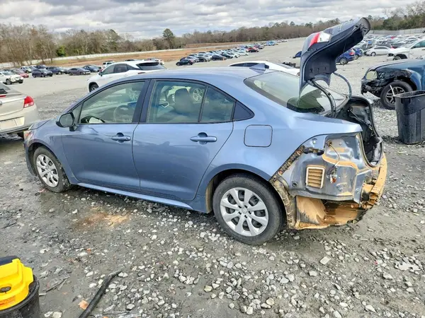 JTDBCMFE3PJ015851 2023 TOYOTA COROLLA - Image 2