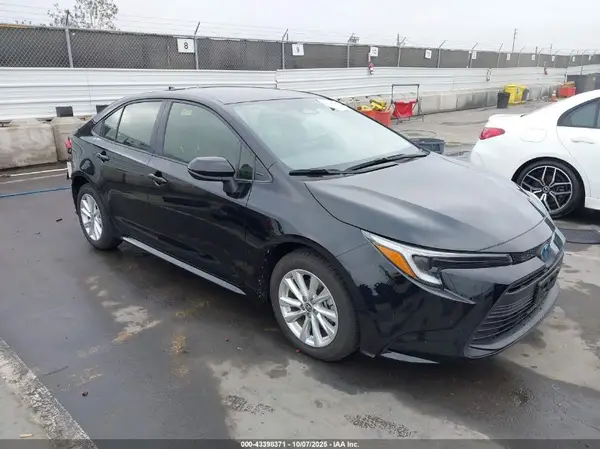 JTDBCMFE3R3059890 2024 TOYOTA COROLLA - Image 1