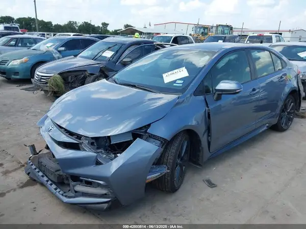 JTDBCMFE3R3062997 2024 TOYOTA COROLLA - Image 2