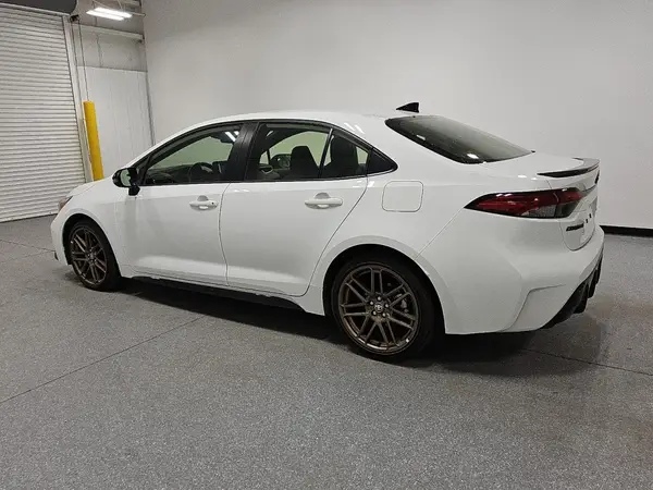 JTDBCMFE3R3063485 2024 TOYOTA COROLLA - Image 2