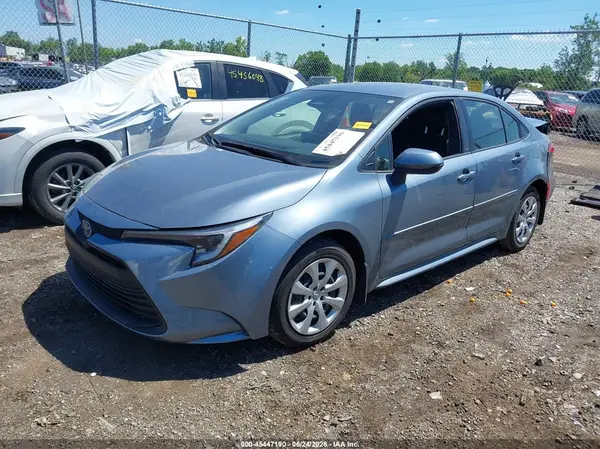 JTDBCMFE3S3069373 2025 TOYOTA COROLLA - Image 2