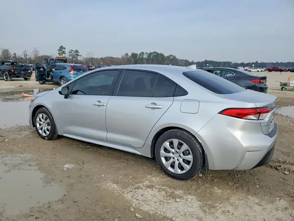 JTDBCMFE3S3078025 2025 TOYOTA COROLLA - Image 2