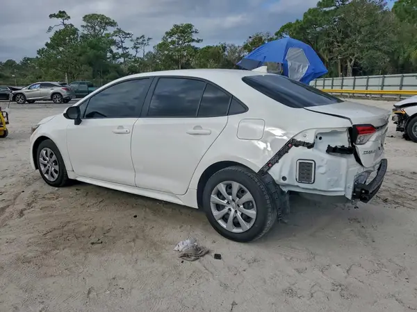 JTDBCMFE3S3082513 2025 TOYOTA COROLLA - Image 2