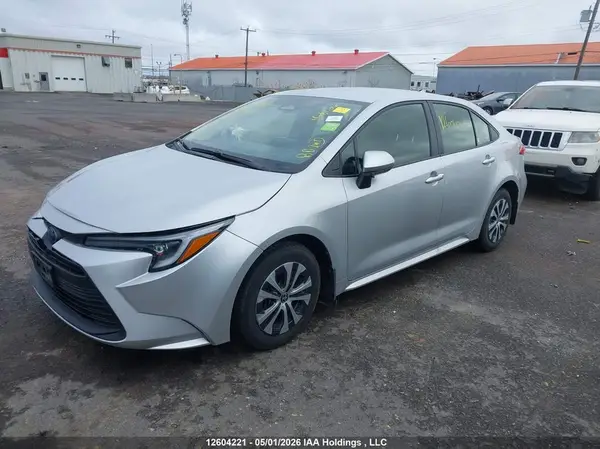 JTDBCMFE3SJ043321 2025 TOYOTA COROLLA - Image 2