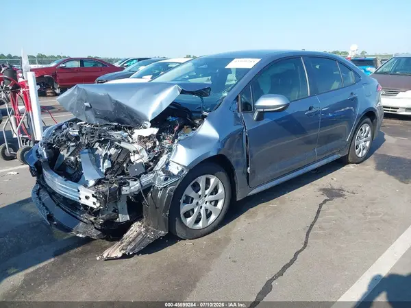 JTDBCMFE3T3143876 2026 TOYOTA COROLLA - Image 2