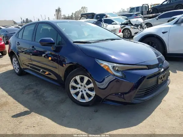 JTDBCMFE4PJ004163 2023 TOYOTA COROLLA - Image 1