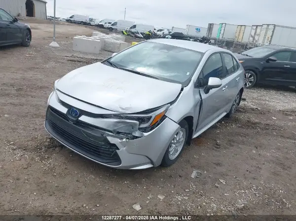 JTDBCMFE4R3032956 2024 TOYOTA COROLLA - Image 2