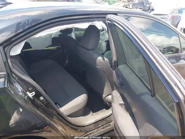 JTDBCMFE4R3033864 2024 TOYOTA COROLLA - Image 8