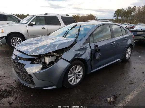 JTDBCMFE4R3035985 2024 TOYOTA COROLLA - Image 2