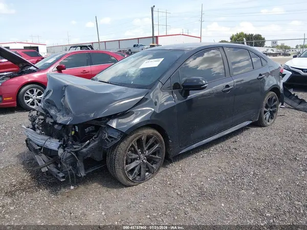JTDBCMFE4R3036909 2024 TOYOTA COROLLA - Image 2