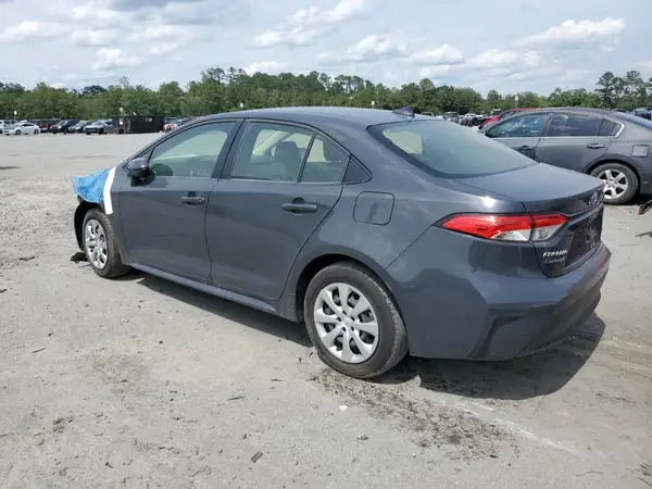 JTDBCMFE4R3038529 2024 TOYOTA COROLLA - Image 2
