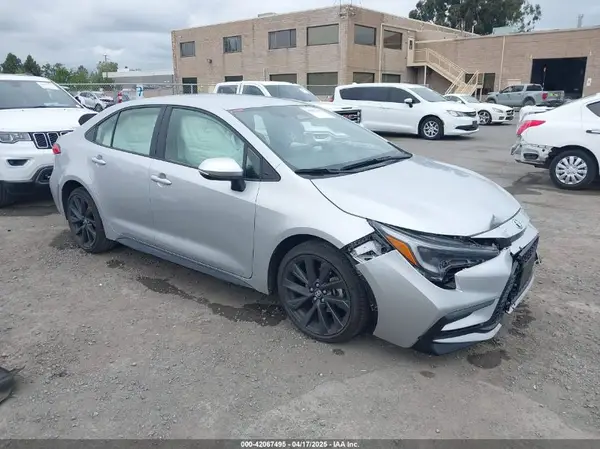 JTDBCMFE4R3040071 2024 TOYOTA COROLLA - Image 1