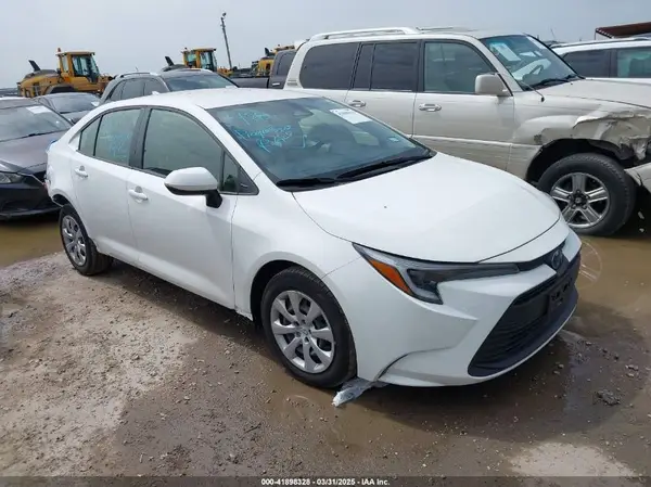 JTDBCMFE4R3040989 2024 TOYOTA COROLLA - Image 1