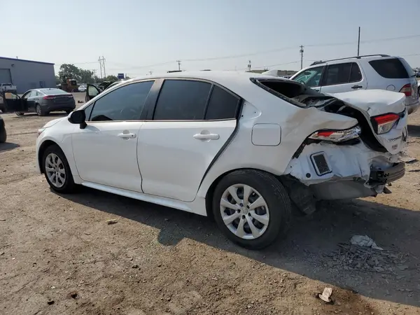 JTDBCMFE4R3041415 2024 TOYOTA COROLLA - Image 2