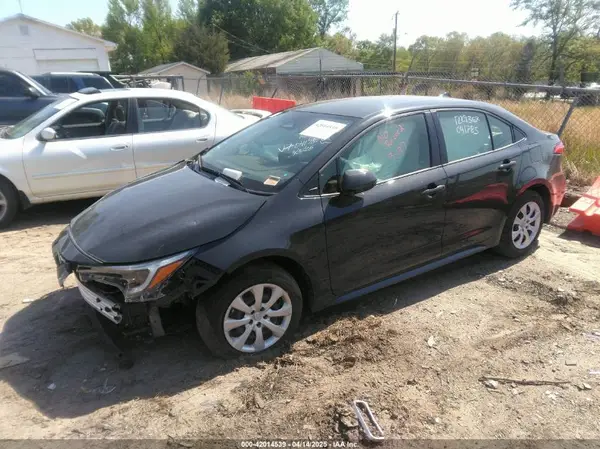 JTDBCMFE4R3041785 2024 TOYOTA COROLLA - Image 2