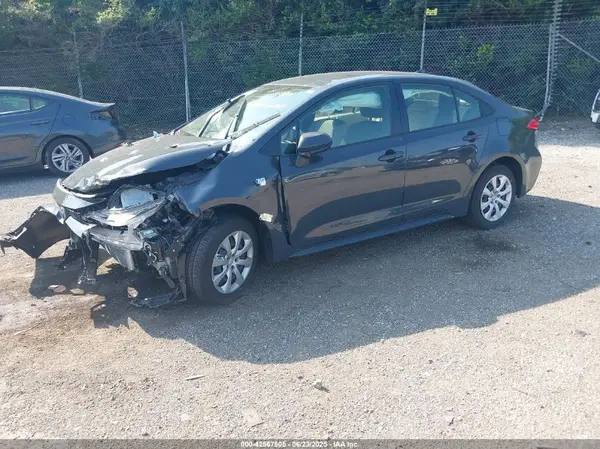 JTDBCMFE4R3048865 2024 TOYOTA COROLLA - Image 2