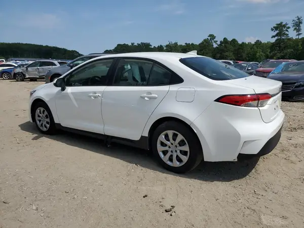 JTDBCMFE4R3049045 2024 TOYOTA COROLLA - Image 2