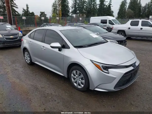 JTDBCMFE4R3049515 2024 TOYOTA COROLLA - Image 1