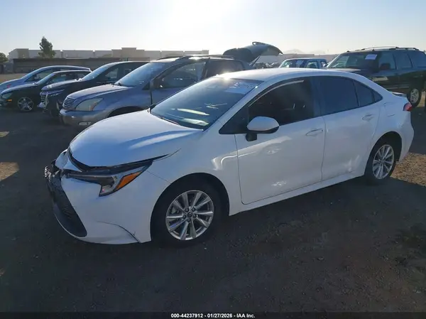 JTDBCMFE4R3062152 2024 TOYOTA COROLLA - Image 2