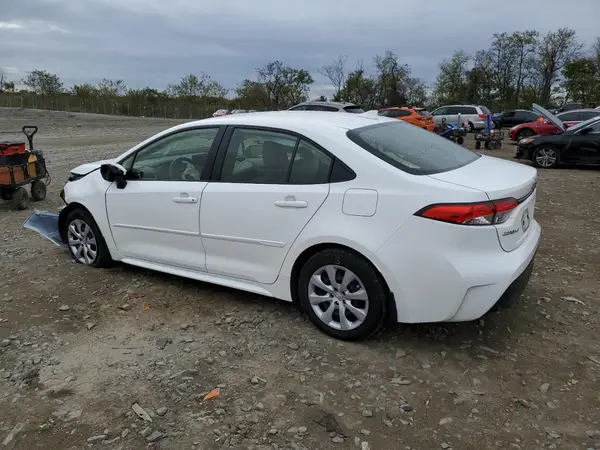 JTDBCMFE4R3065861 2024 TOYOTA COROLLA - Image 2