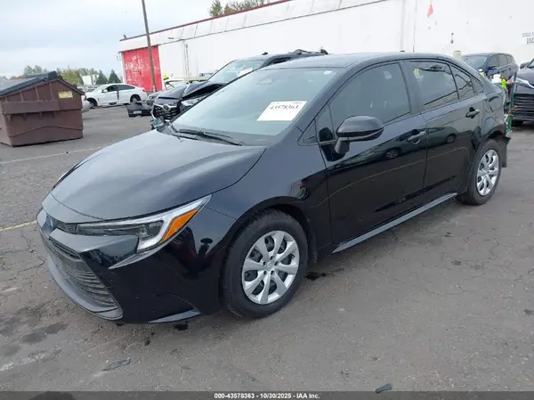 JTDBCMFE4R3067206 2024 TOYOTA COROLLA - Image 2